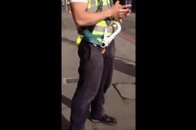 hot worker's bulge in public Xposed
