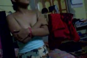 Indian College Girls Show Nude Body And Tits In Hostel