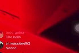 Ragazza Italiana scopa su instagram live