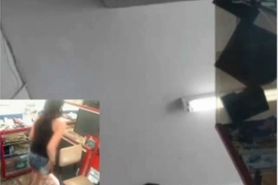Webcam latina dildos at work until she cums