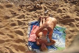 Sex on nude beach