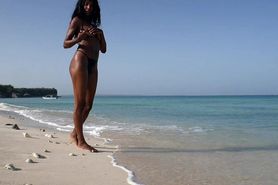 Hot Ebony Girl Big Boobs In Public Beach