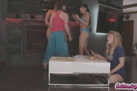Girls gets wild and crazy in hot foursome fucking