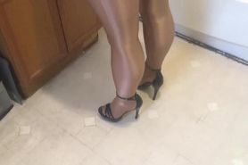 Cleaning in pantyhose