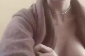 Girl flashes her boobs