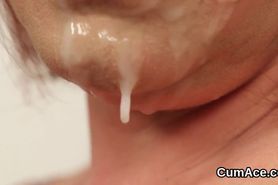 Slutty peach gets cumshot on her face swallowing all the spunk