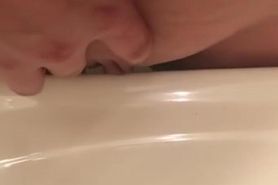 RUBBING MY CLIT ON BATHROOM SINK AT MY FRIEND’S HOUSE!