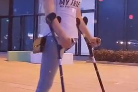 Chinese SAK lady crutching