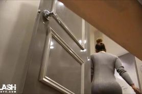 Thick ass chick caught  in dressing room