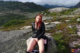 Girl decided to relax, masturbate her pussy and get an orgasm high in the mountains!