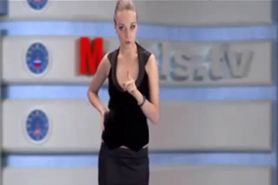 Russian Moskow Babe Tv russian cumshots swallow - video 1