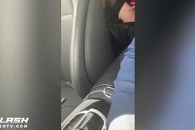 Girl masturbates in uber taxi