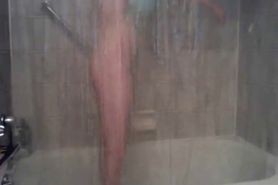 Skinny girl shower and bate and cum