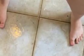 MissJenniP - Peeing On The Bathroom Floor