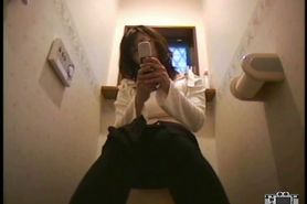 Horny Girl Finger Her Pussy In Toilet Room