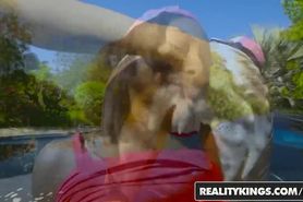 RealityKings - Round and Brown - Charlamagne and Raven Wylde - Wash Me Please