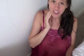 Pregnant Mom - video 1