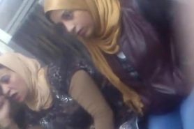 blind reaction for muslim girls on bus