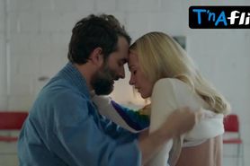 Meredith Hagner Underwear Scene  in Search Party