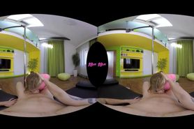 18Vr Load Belle Claire'S Asshole With Fat Dick Vr Porn