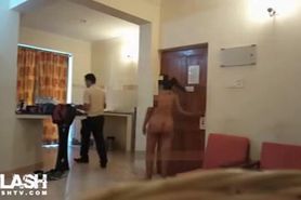 Indian lady showing her nude body to room serv ...