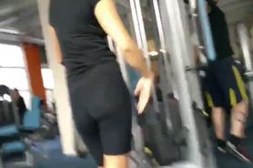 Naughty perv guy in the gym