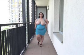 Thick & Busty MILF (The Sexy Skirt) 1080p