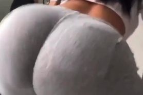 Yummy juicy ass girls with big fat ass Twerking