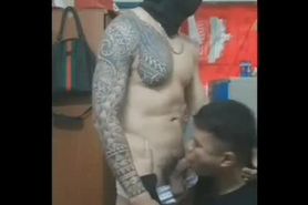 White Tattoo Guy Want to Get Suck Before Shower