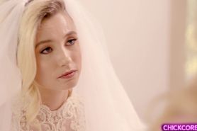 Bride has sex on her wedding day with her older moma