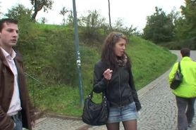 Sexy amateur girl sucking dick and getting fucked at a public park