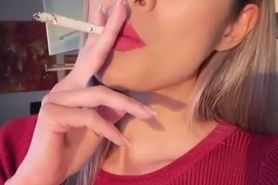 Sexy Smoking Girls