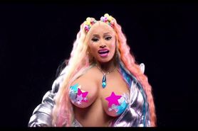 TROLLZ -But only the parts with NICKY MINAJ BOUNCING TITTIES COVERED WITH STICKERS (without 6ix9ine)