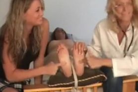 Dr tickle feet