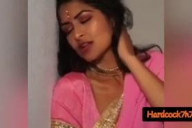 Desi Bhabhi Hot Video in Homemade