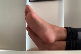 Ignoring you while I watch TV  FOOT FETISH