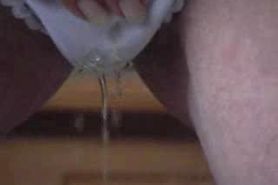 Piss: HOT TEEN Pissing In Her Thong