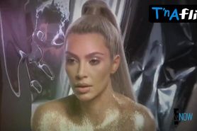 Kim Kardashian West Thong Scene  in Keeping Up With The Kardashians