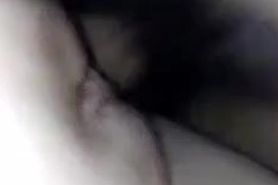 Amateur teen gets fucked in parked car