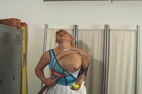 Aunt Judy's - Mink fucks a tennis racket