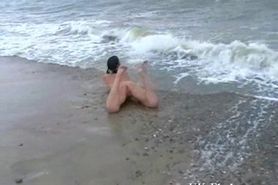 Winter bathing babe Crystel Leis beach masturbation and public toying of wild exhibitionist in nudist voyeur adventures outdoors