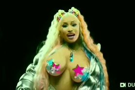 Nicki Minaj - Trollz (Hot Scenes)