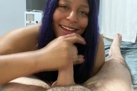 Preview Ebony Girl With Long Nails Makes Her Roomie Cum Quick