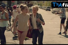 Amanda Seyfried Sexy Scene  in While We'Re Young