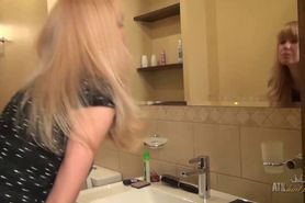 Aunt Judy's - Natalia  pees in the toilet and fingers her clit