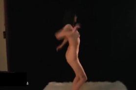 Chinese Nude Dance