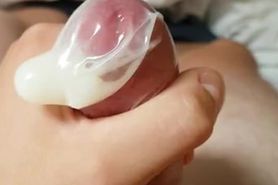 18 year old teen boy cum inside condom