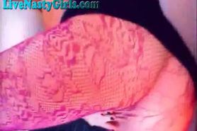Stunning Webcam Blonde Rubs Pussy F