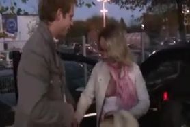 Girls blow and fuck in parking lot