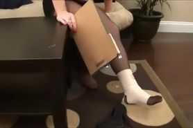 Secretary Girl Sprain Ankle 4
